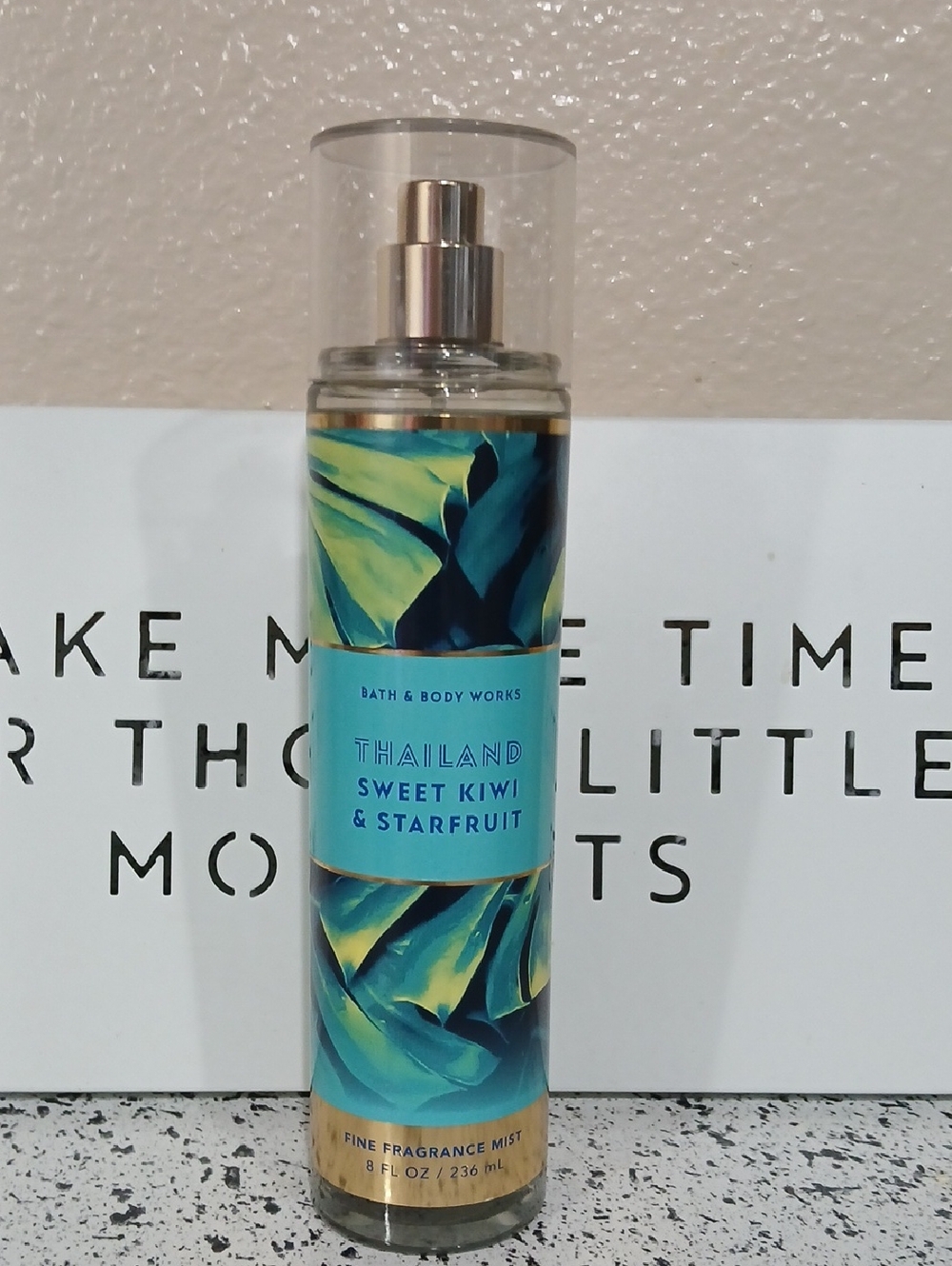 Bath & Body Works Sweet Kiwi & Starfruit Fine Fragrance Mist - Teal & Green